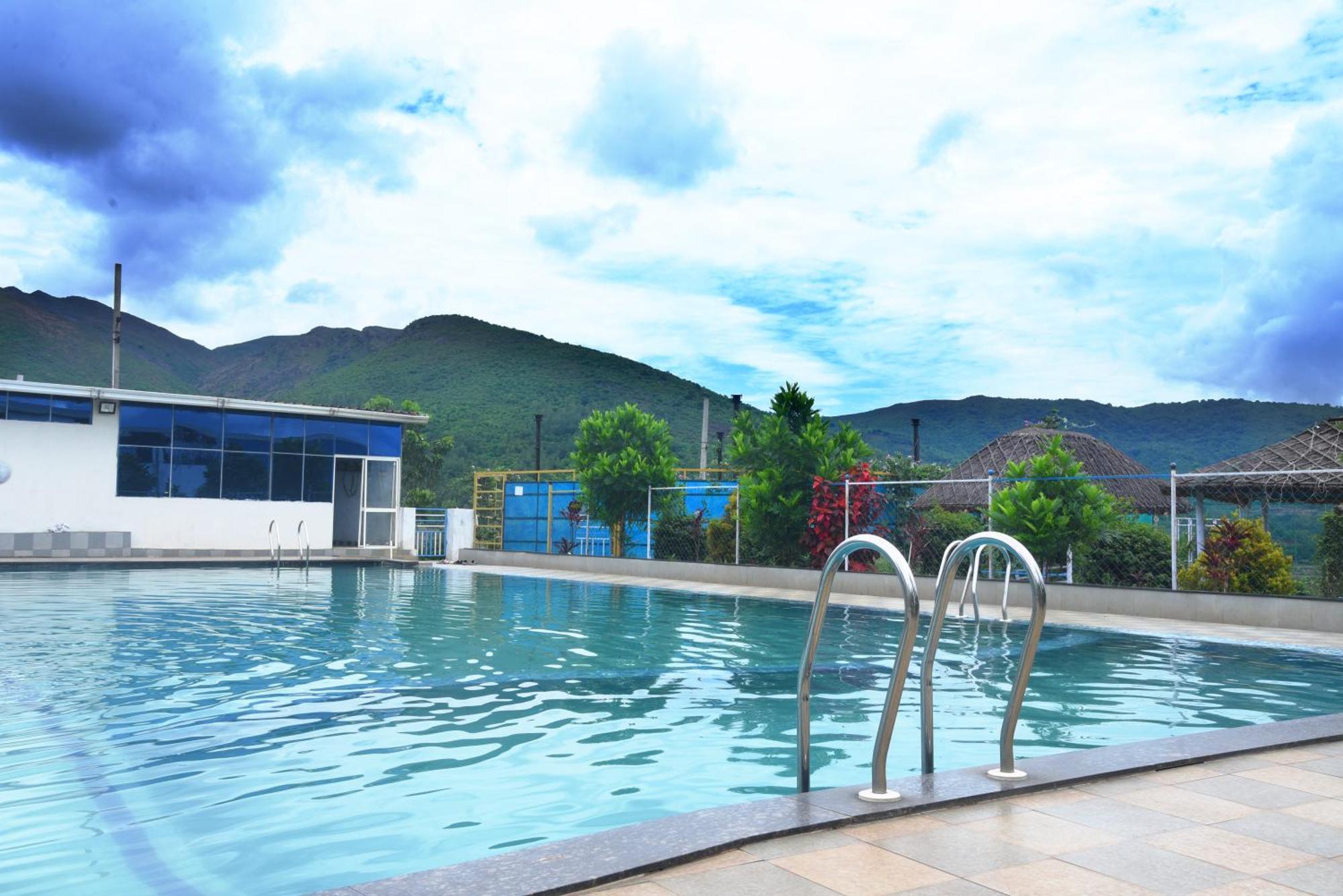 Vana Resort Araku Exterior foto